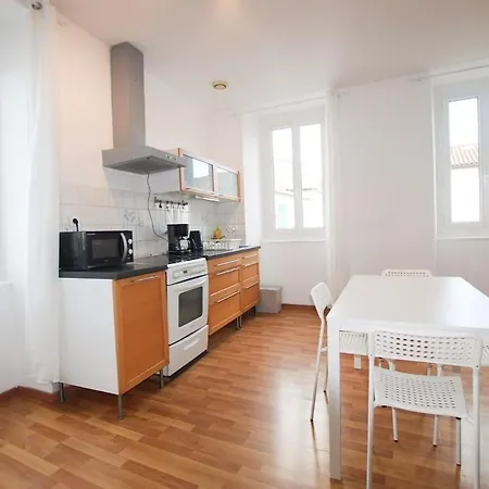 T2 Lumineux Au Coeur De St Palais Appartamento Saint-Palais (Pyrenees-Atlantiques)