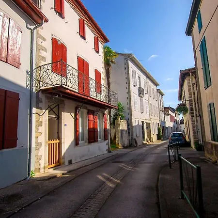 Appartamento T2 Lumineux Au Coeur De St Palais Saint-Palais (Pyrenees-Atlantiques)