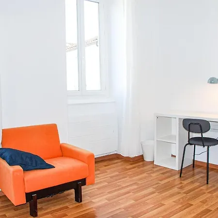 T2 Lumineux Au Coeur De St Palais Appartamento